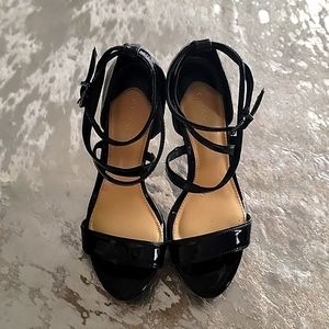 Gianni Bini Shoes Size 8M